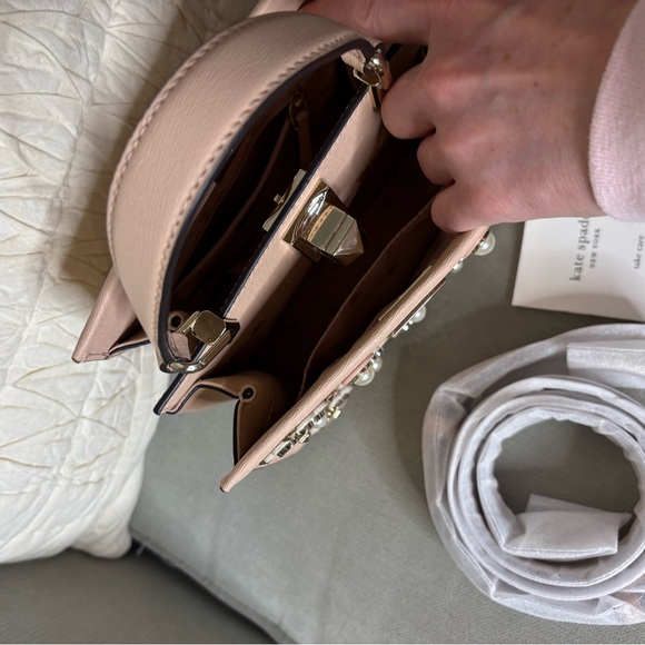 Kate spade pink leather pearl and gold flower embellished mini crossbody tote - Picture 7 of 13